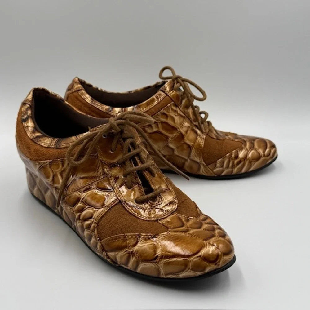 Andiamo Womens Brown Crocodile Embossed Lace Up Wedge Oxford‎ Shoes Size 8.5M